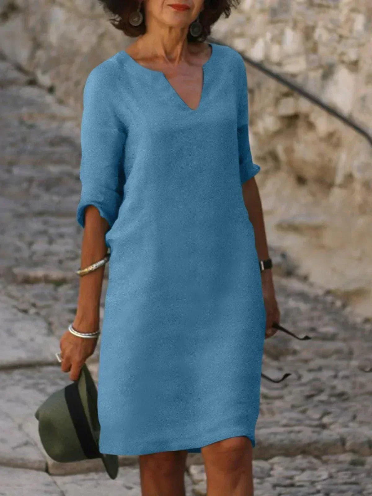 Elegant V Neck Midi Dress With Sleeves