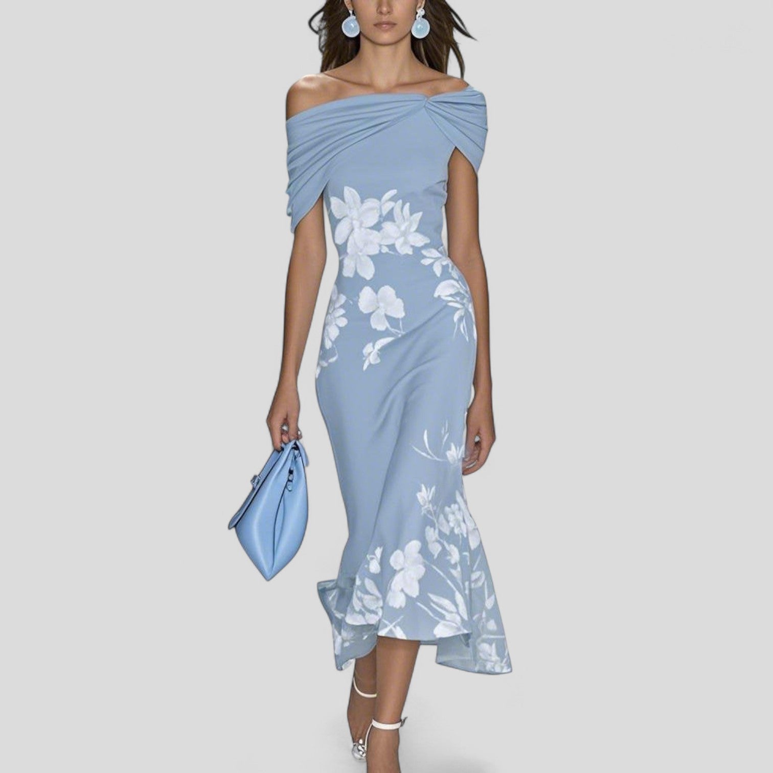 Elegant Midi Dress With Statement Print