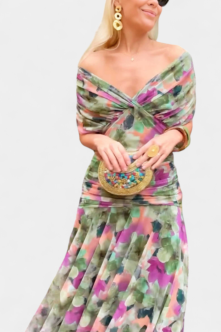 Elegant Pleated Maxi Dress