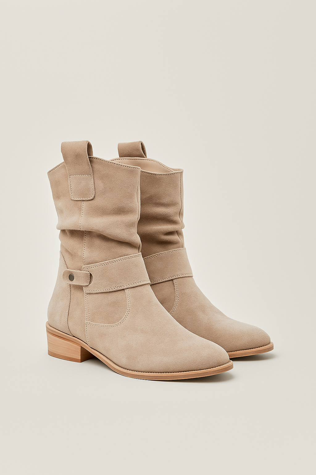 Ankle Boots – Oval Toe – Low Heel – Everyday Casual Staple