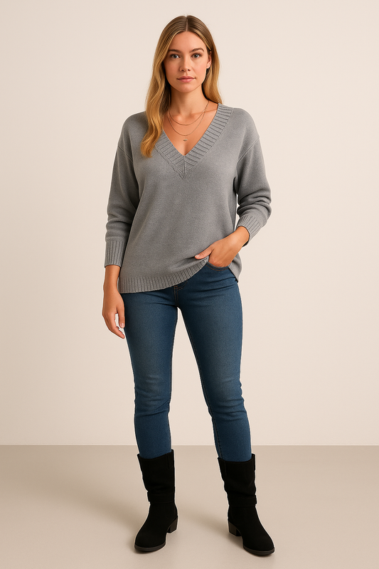 Oversized V-Neck Sweater – Relaxed Fit – Ribbed Trim – Soft Knit