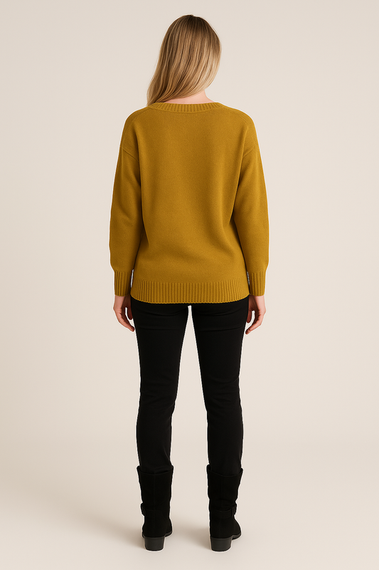 V-Neck Jumper – Textured Knit – Relaxed Fit – Long Sleeves
