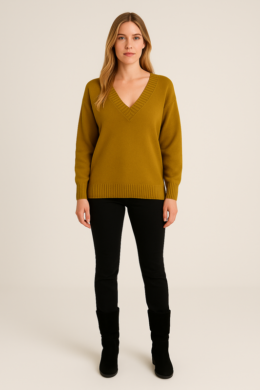V-Neck Jumper – Textured Knit – Relaxed Fit – Long Sleeves