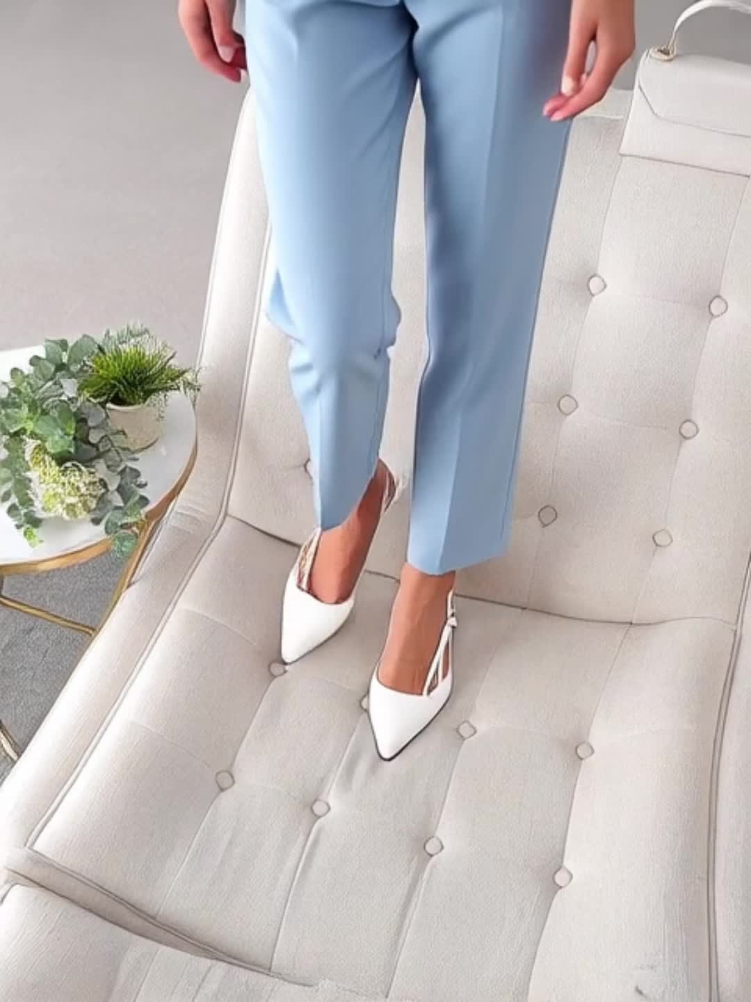 Women's Single-Button Blazer and Slim-Leg Trousers Set