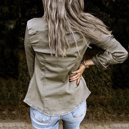 Women's Button-Up Shirt Jacket With Chest Pockets