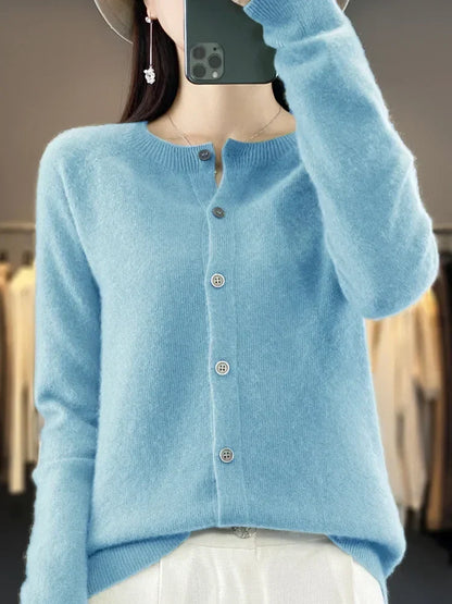 Women's Round Neck Button-Up Knit Cardigan