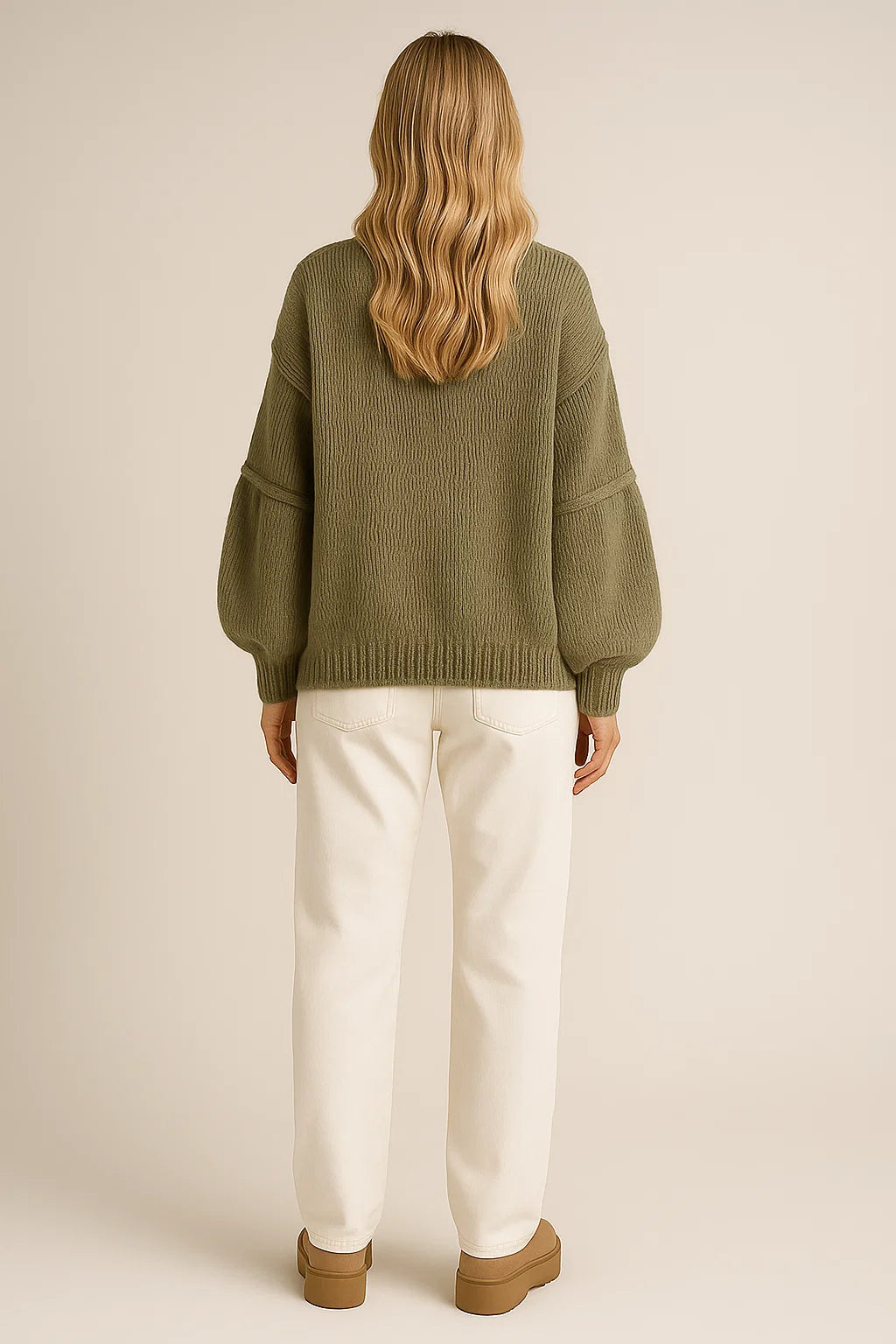 Knitted-Cardigan-Women – Oversized-Fit-and-Gold-Button-Details