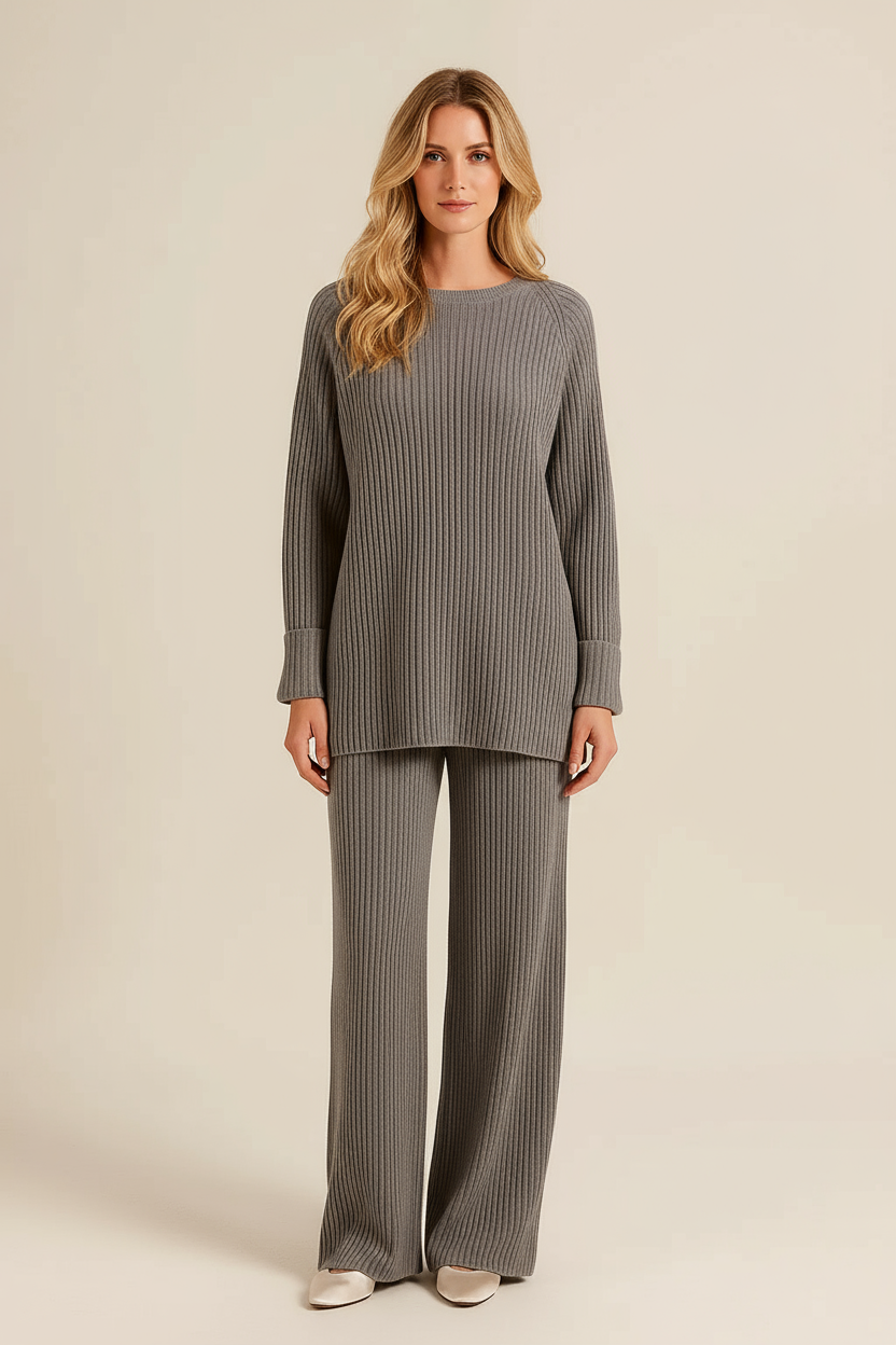 Two Piece Lounge Set Women Relaxed Fit Minimalist Style