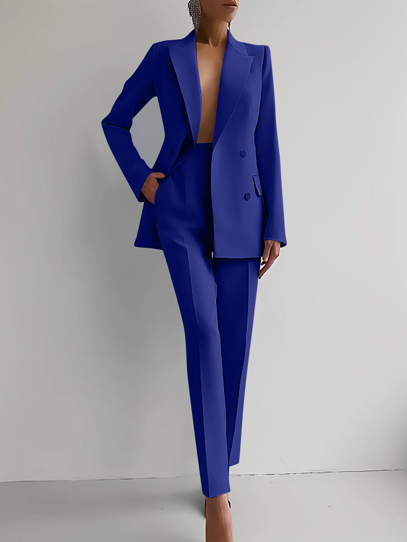Women's Tailored Blazer and Slim-Leg Trousers Set