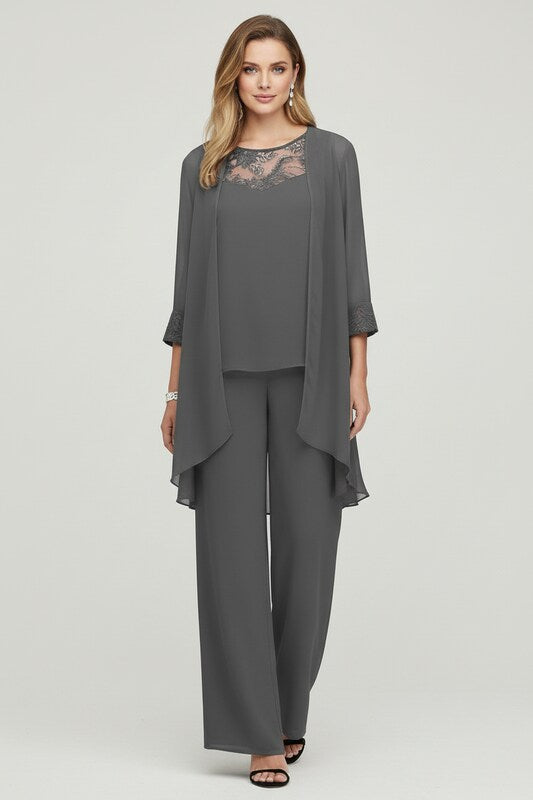 Three Piece Set with Relaxed Fit and Coordinated Design