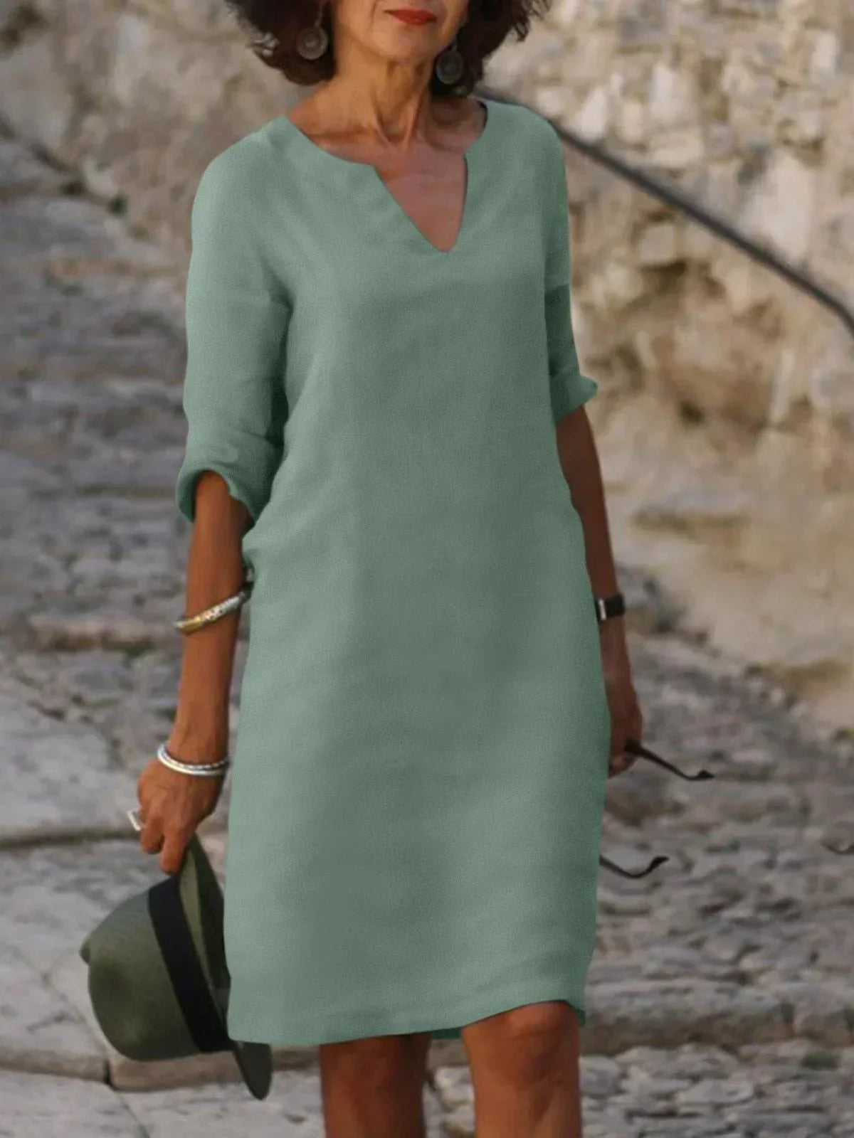 Elegant V Neck Midi Dress With Sleeves